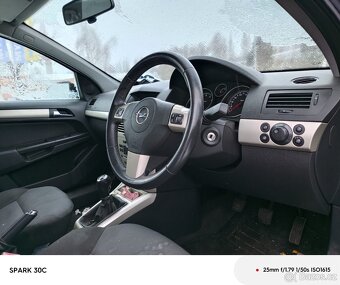 Opel Astra H 1.4i 66kw 16v - 11