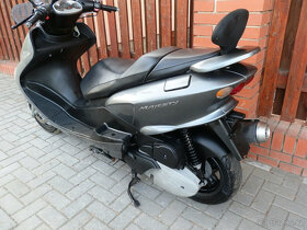 Yamaha Majesty 125 - 11