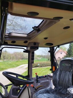 Traktor Farmtrac 555 DTc V - 11