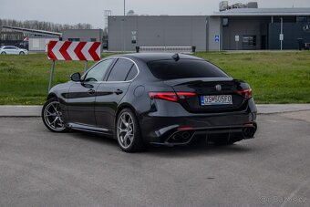 Alfa Romeo Giulia 2.2 Diesel Super / Quadrifoglio body kit - 11