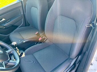 Dacia Duster 1.5 dCi 85kw 4x4 Comfort 1. Majitel - REZERVACE - 11