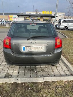 Toyota Corolla - 11