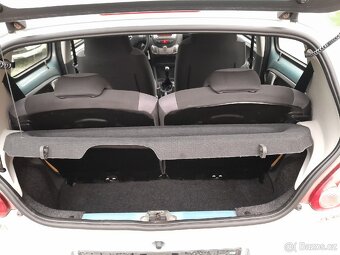 Toyota Aygo 1.0i 50kW rok 2008 naj.183tis. NOVÁ STK - 11