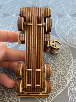 Dřevěný model Tatra Phoenix s návěsem Umikov 39T - 11