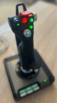 Saitek X52 Pro Flight Control System - 11