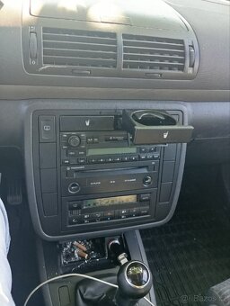 VW Sharan 1.9 TDI 96 kw - 11