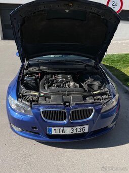 BMW 325d Coupe E92 - 11