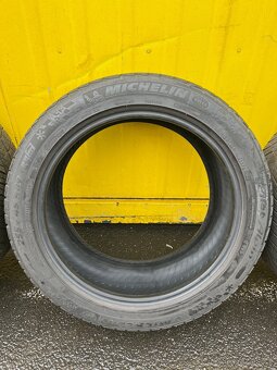 Pneu Mischelin 255/45 - R19, zimní - 11