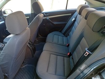 Škoda Octavia najeto 263 tisíc km - 11