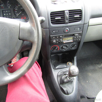 Renault Clio 1,2i 43kw, NAJETO 66 001km - 11