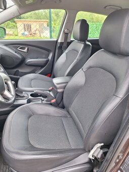 Hyundai ix35 2.0, 120 kW benzín, manuál - 11