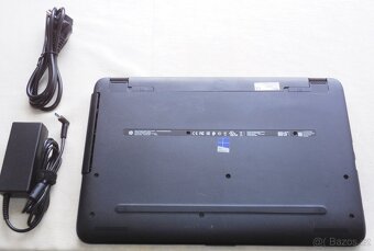 HP 15 AMD A10 (čtyřjádro) 8GB DDR4 SSD 2xgrafika Win11Pro - 11
