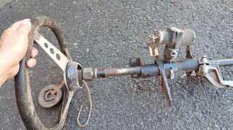 Volant rallye se spínačkou a tyčí - 11