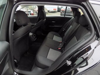 Mercedes-Benz Třídy C C 200d/NAVI/LED-Performance/ - 11