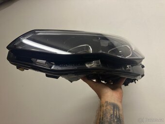 VW Golf 8 full led světlo - 11