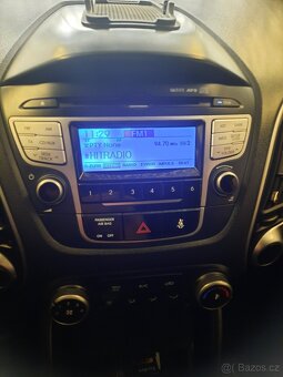 Hyundai ix35, 1.7 CDRi, tažné + zimní pneu - 11