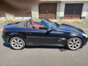 Mercedes-Benz SLK 200 AMG - 11