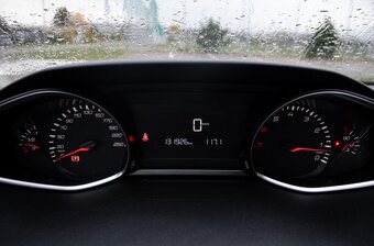 Peugeot 308 1.2 e-THP 130k Allure - 11