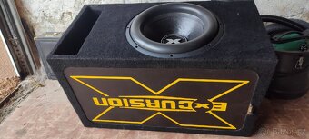 Subwoofer hudba muzika - 11