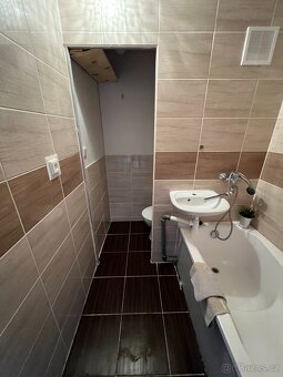 Pronájem bytu 1+1 v Karviné, ul.Kašparova - 11