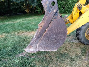 Nakladač Hanomag 6D - 11