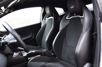 Toyota Yaris GR, servispováno, 100% stav, - 11