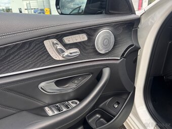 Prodám Mercedes-Benz E 53 AMG 4MATIC+ - 11