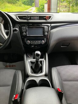 Nissan Qashqai - 11