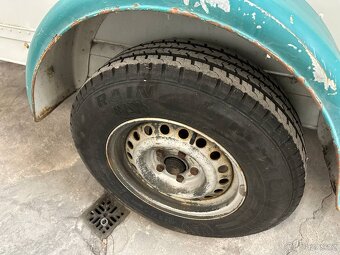 Přívěsný vozík za auto chladírenský - izolovaná skříň - 11