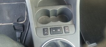 Škoda Roomster 1.4 16V 63KW, Digitální Klimatizace - 11