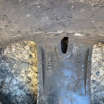 Pneumatiky - Kola 255 / 55 / R18 / Disky 5×130 VW Touareg - 11