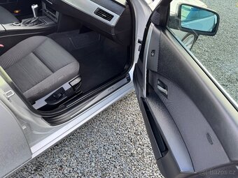 Bmw E60,523i,V6,po servisu.. - 11