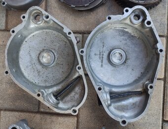 ČZ 125/516 motor, hlavy, válec, kartery, víko_ - 11