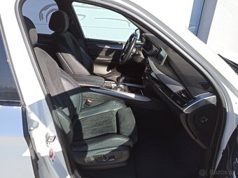 BMW X5 40D 230kW M-PACKET - 11