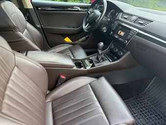 Škoda Superb 2.0 tdi 110kw - 11