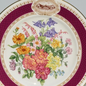 Aynsley, Minton, Wedgwood anglické porcelánové talíře - 11