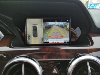 MB GLK 350CDi 4Matic PANORAMA KAMERA TAŽNÉ - 11