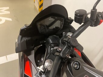 Aprilia Tuono 660 Factory (zaruka) - 11