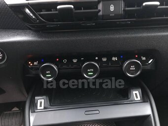 CITROEN C4 III PureTech 130 S&S SHINE EAT8 2022 - 11