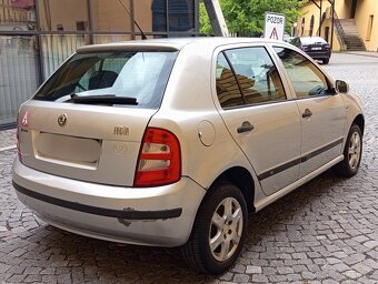 Pronájem aut - Soukr.účely/Taxi/Bolt/Uber - 11