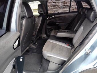 VOLKSWAGEN ID.4 PRO PERFORMANCE 82kWh - 11