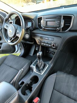 Prodám KIA SPORTAGE 1.6 benzín, nehavarované, 1.majitel - 11