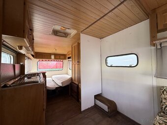 Karavan Buerstner LUX - 11