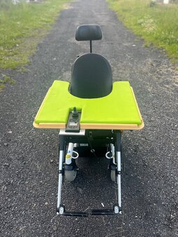 Elektrický invalidní vozík - 11