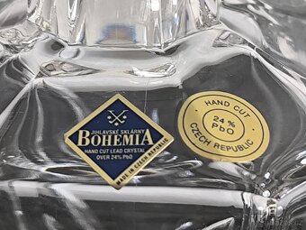 Křišťálová broušená karafa na whisky - 11