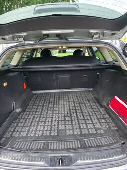 Toyota Avensis Combi 2.2 D-CAT, automat, r.v. 2013, nafta - 11