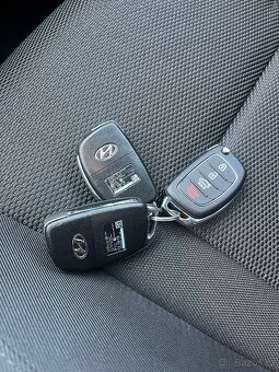 Hyundai i40,130 kW,servisní kniha - 11