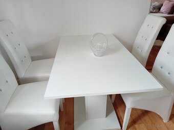Stul a židle - 11