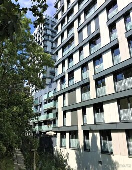 Pronájem bytu 2+kk, 72m², ul. Olšanská, Praha 3 - Žižkov, za - 11