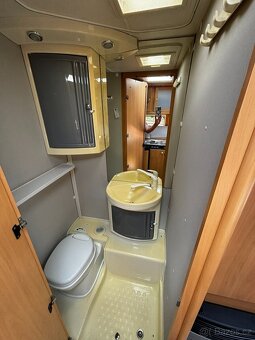 dethleffs summer karavan - 11